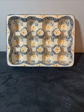 Temp-tations by Tara egg holder ceramic blue kitchenware cookware kitchen